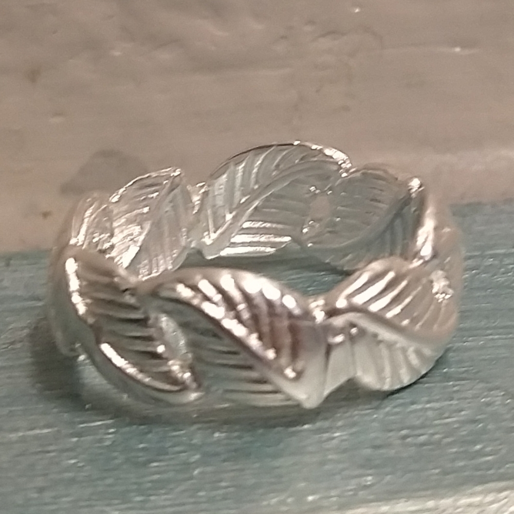 Nice Leaf Solid Sterling Silver Artistic Ring - image 5